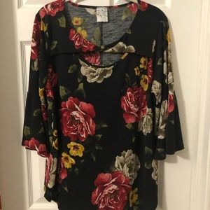 Beautiful flora top